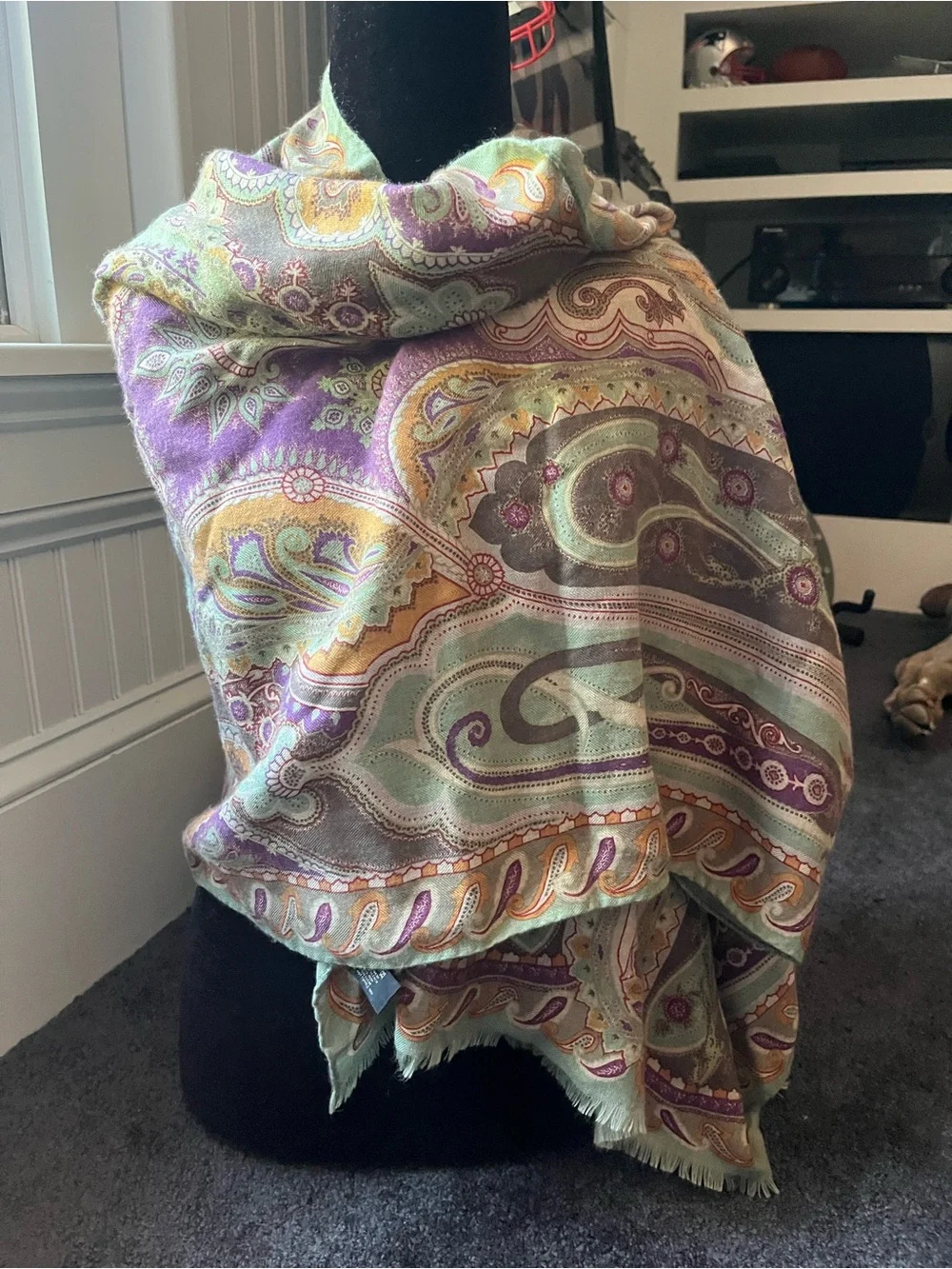 Etro Milano Paisley cashmere and silk  large scarf made in Italy
